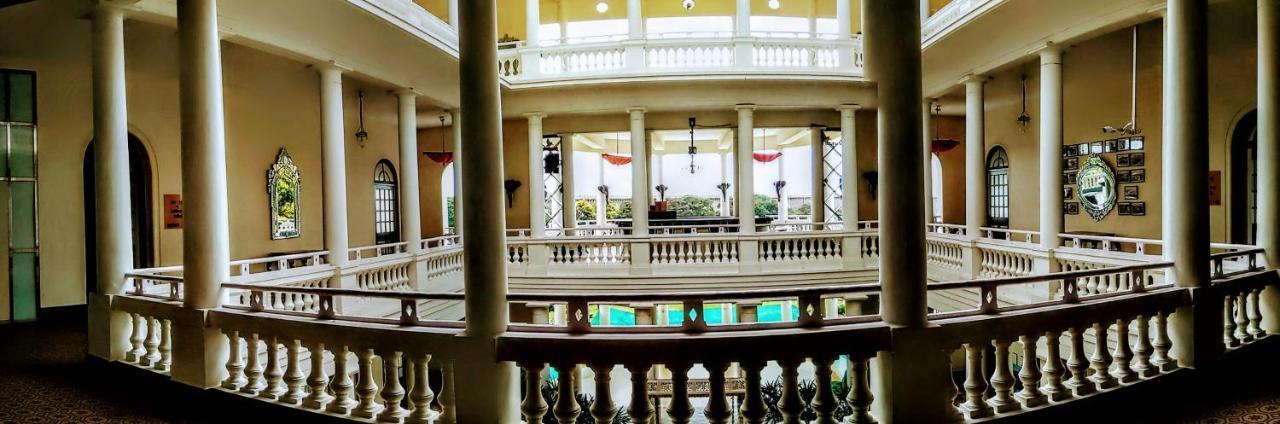 โรงแรมรอยัล ออร์คิด บรินดาวัน การ์เด้น Belagula ภายนอก รูปภาพ