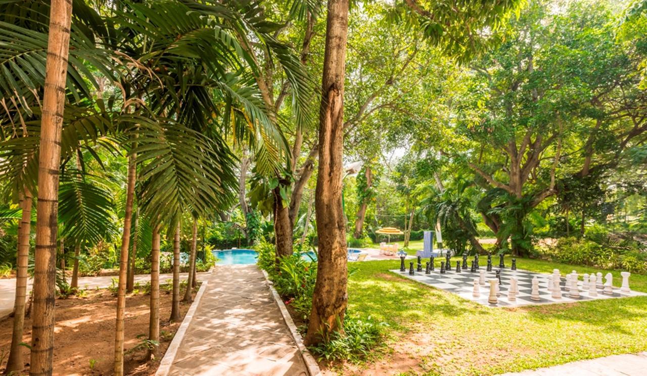 โรงแรมรอยัล ออร์คิด บรินดาวัน การ์เด้น Belagula ภายนอก รูปภาพ